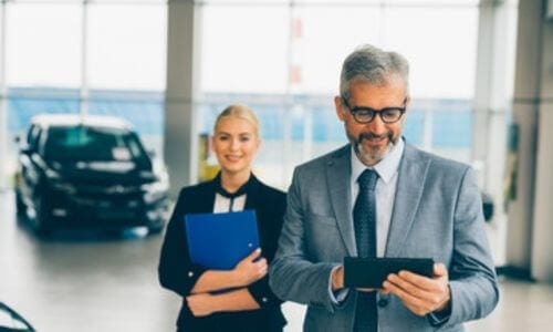 consulenti professionisti da autosalone roma
